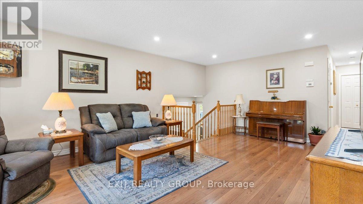 99 North Trent Street, Quinte West, Ontario  K0K 2C0 - Photo 19 - X12452645