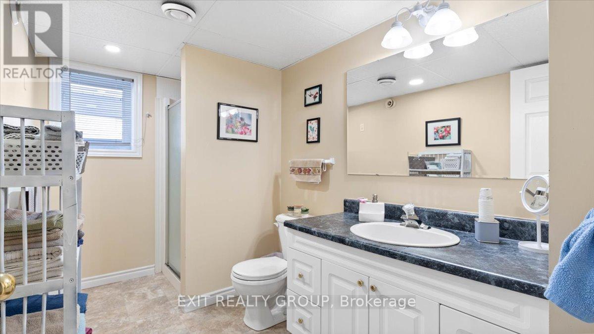 99 North Trent Street, Quinte West, Ontario  K0K 2C0 - Photo 24 - X12452645