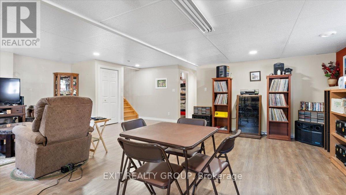 99 North Trent Street, Quinte West, Ontario  K0K 2C0 - Photo 26 - X12452645