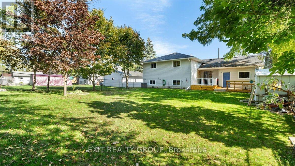 99 North Trent Street, Quinte West, Ontario  K0K 2C0 - Photo 37 - X12452645