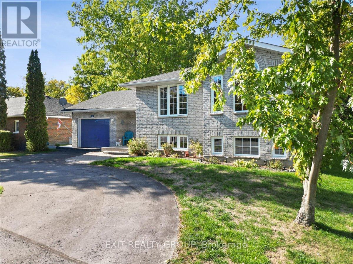 99 North Trent Street, Quinte West, Ontario  K0K 2C0 - Photo 4 - X12452645