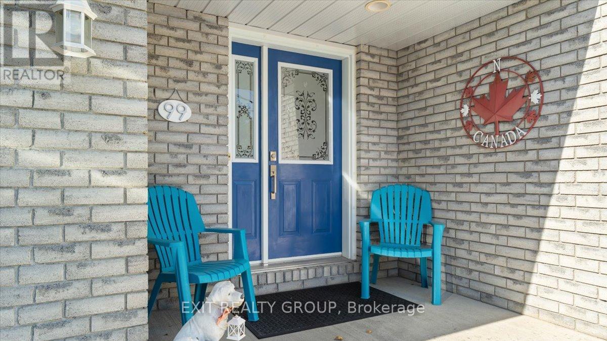 99 North Trent Street, Quinte West, Ontario  K0K 2C0 - Photo 5 - X12452645
