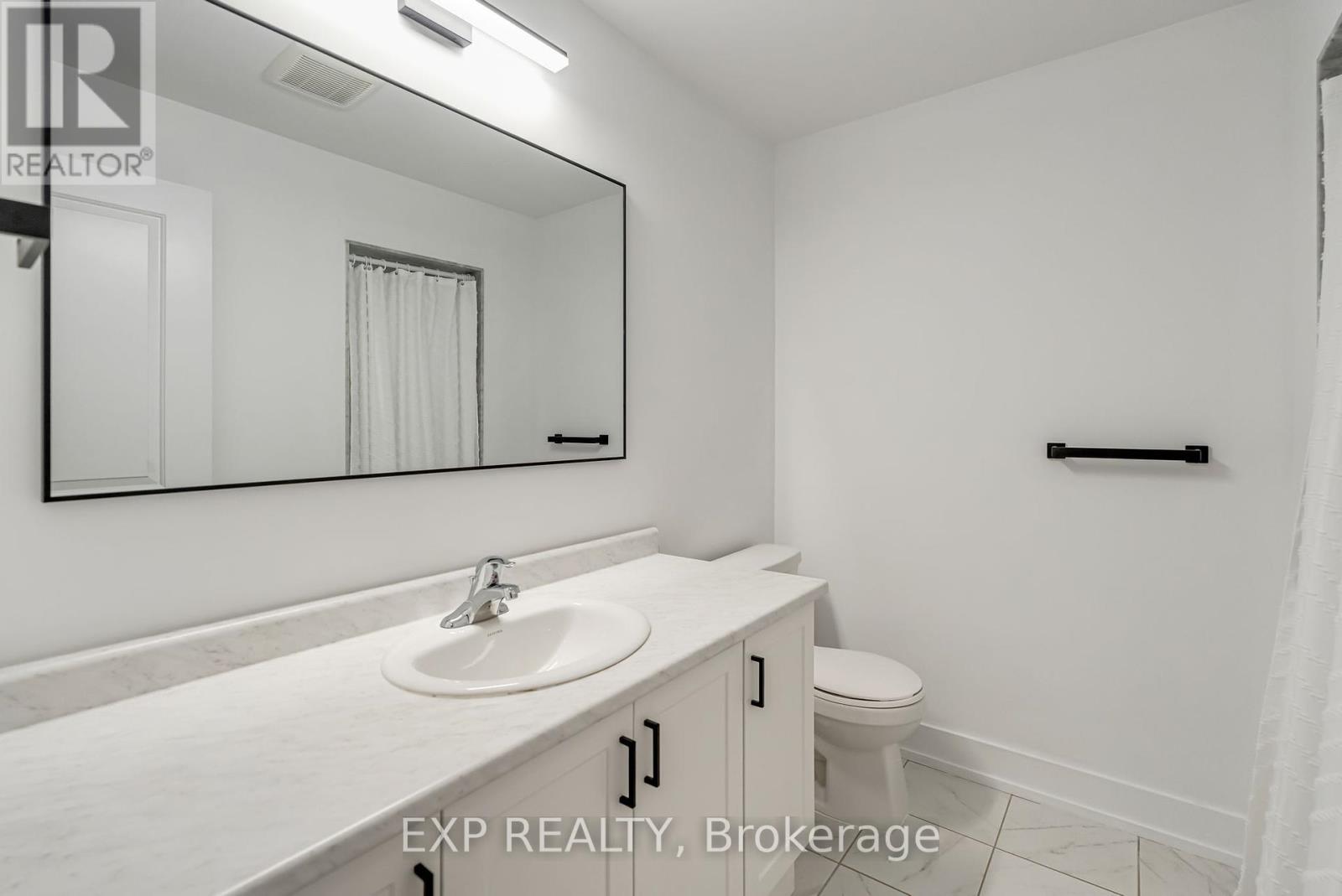 3 - 261 Skinner Road, Hamilton, Ontario  L8B 1W6 - Photo 21 - X12432456