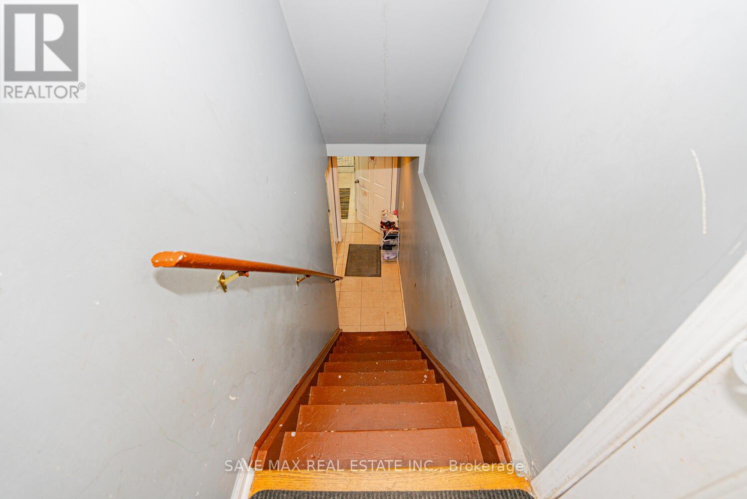 3 Gander Crescent, Brampton, Ontario  L6P 2J5 - Photo 35 - W12359644