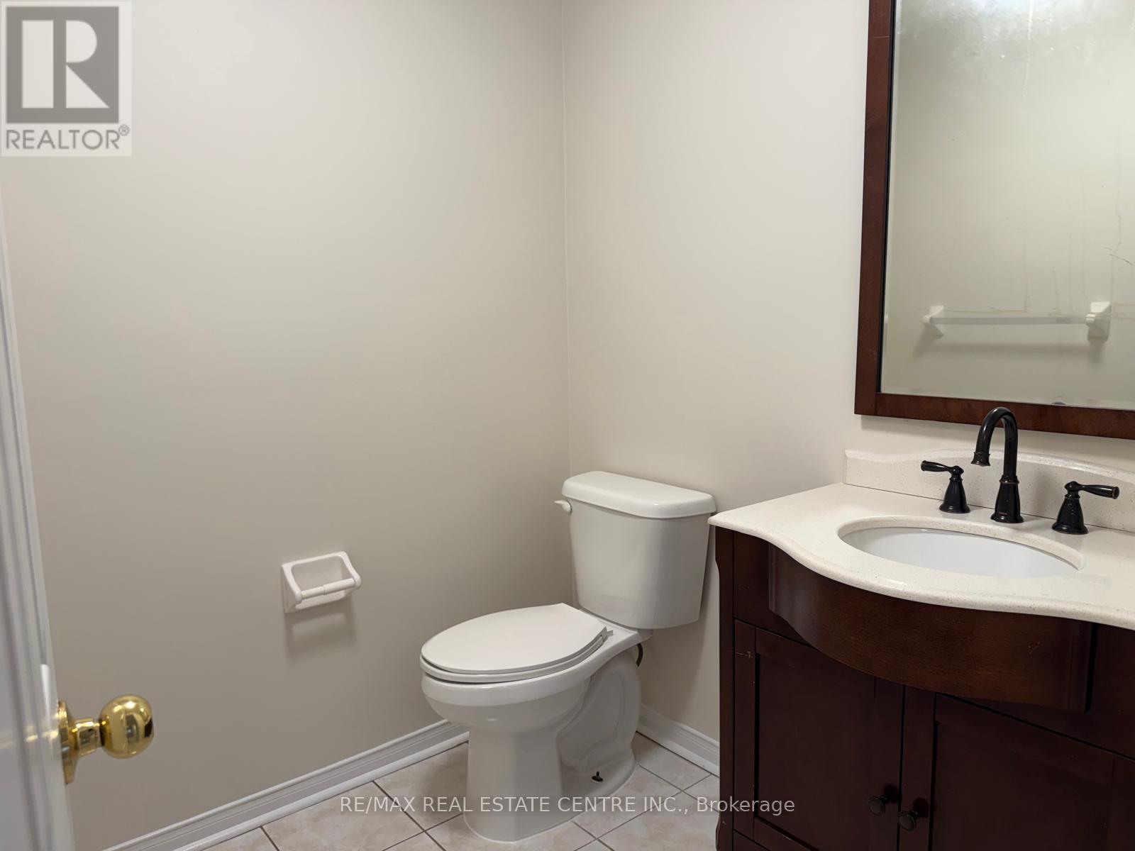 478 Huntington Ridge Drive, Mississauga, Ontario  L5R 0A9 - Photo 18 - W12448425