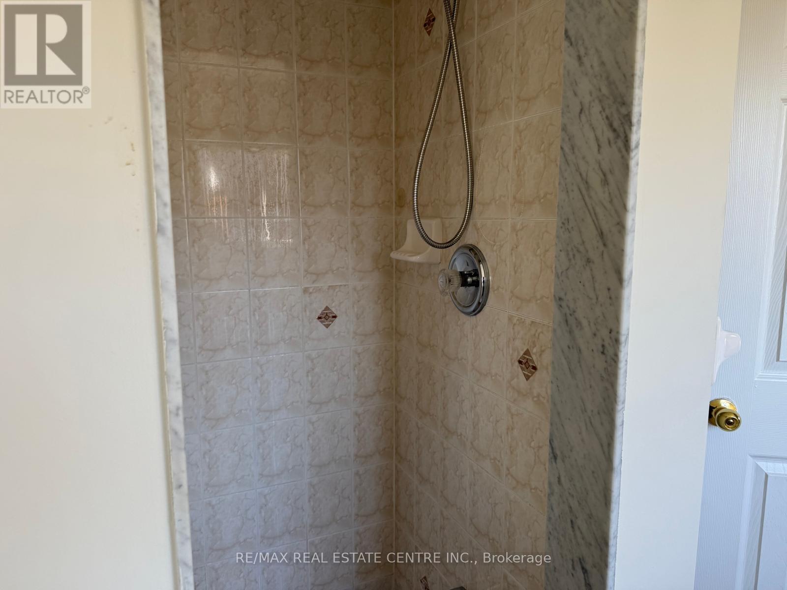 478 Huntington Ridge Drive, Mississauga, Ontario  L5R 0A9 - Photo 22 - W12448425