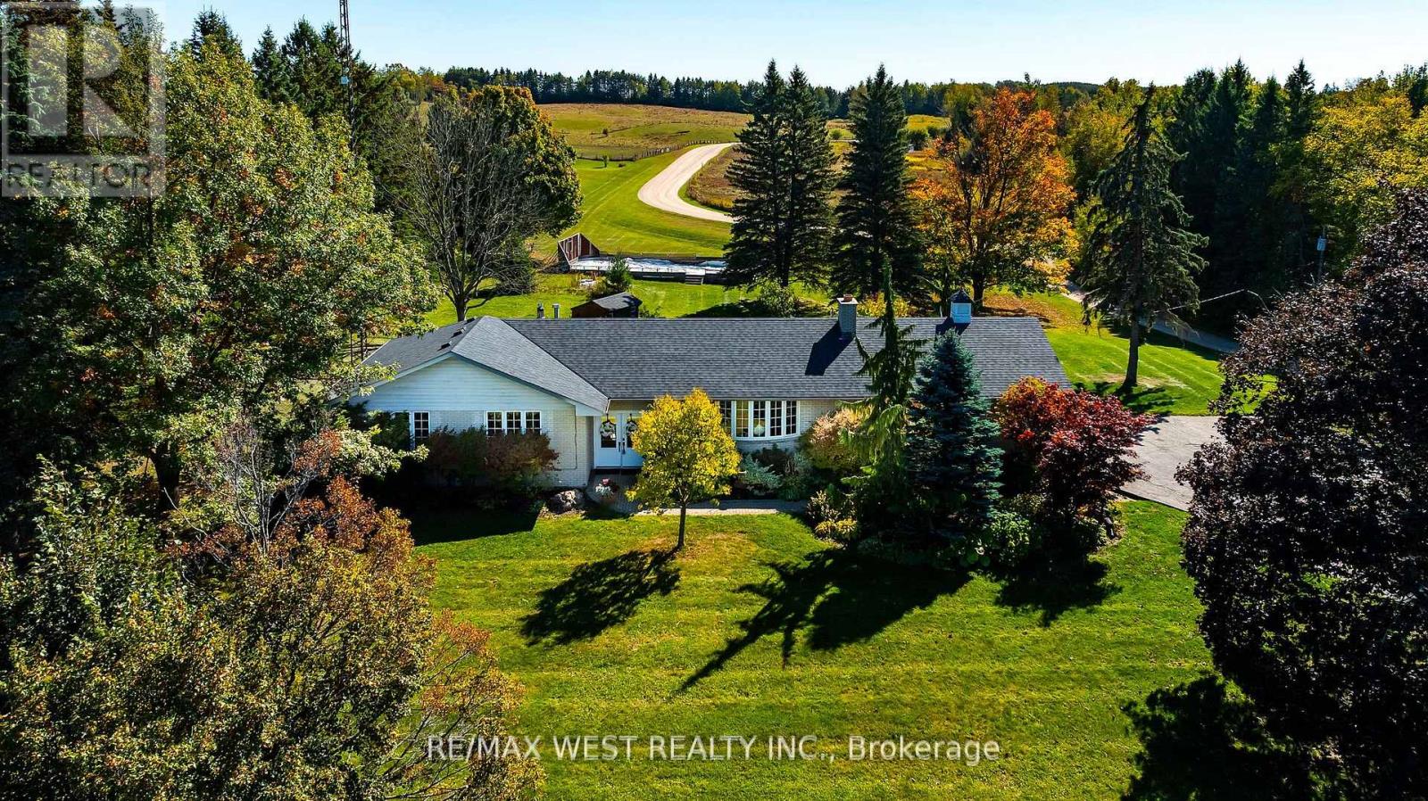 246044 County Rd 16 Road, Mono, Ontario  L9W 6K2 - Photo 3 - X12383271