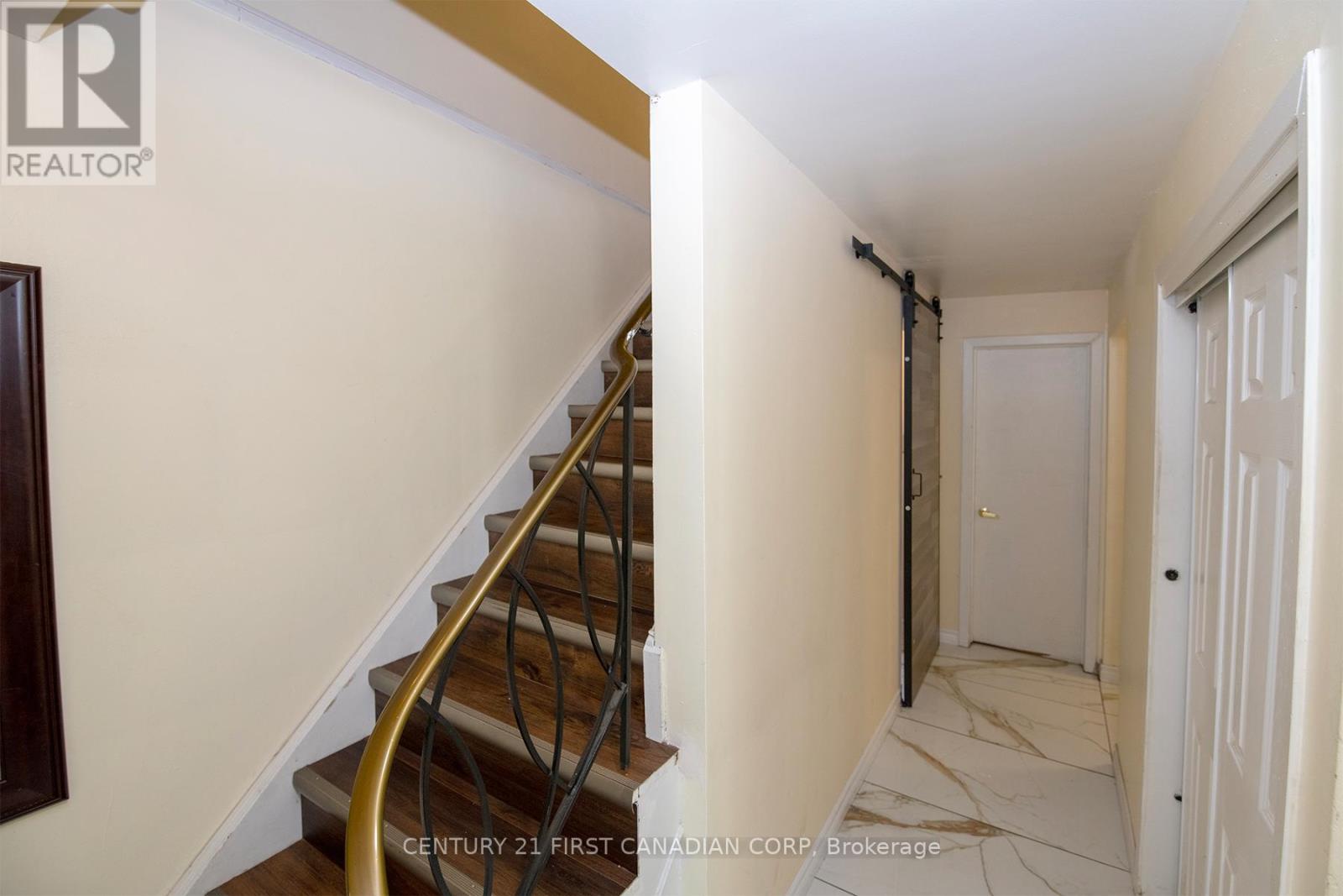 711 Alanbrook Street S, London South (South O), Ontario  N6J 3B5 - Photo 10 - X12447973