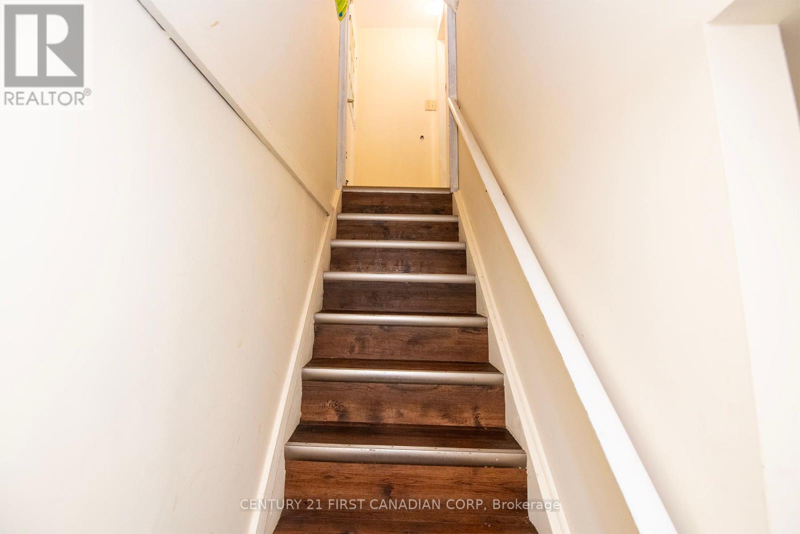 711 Alanbrook Street S, London South (South O), Ontario  N6J 3B5 - Photo 30 - X12447973