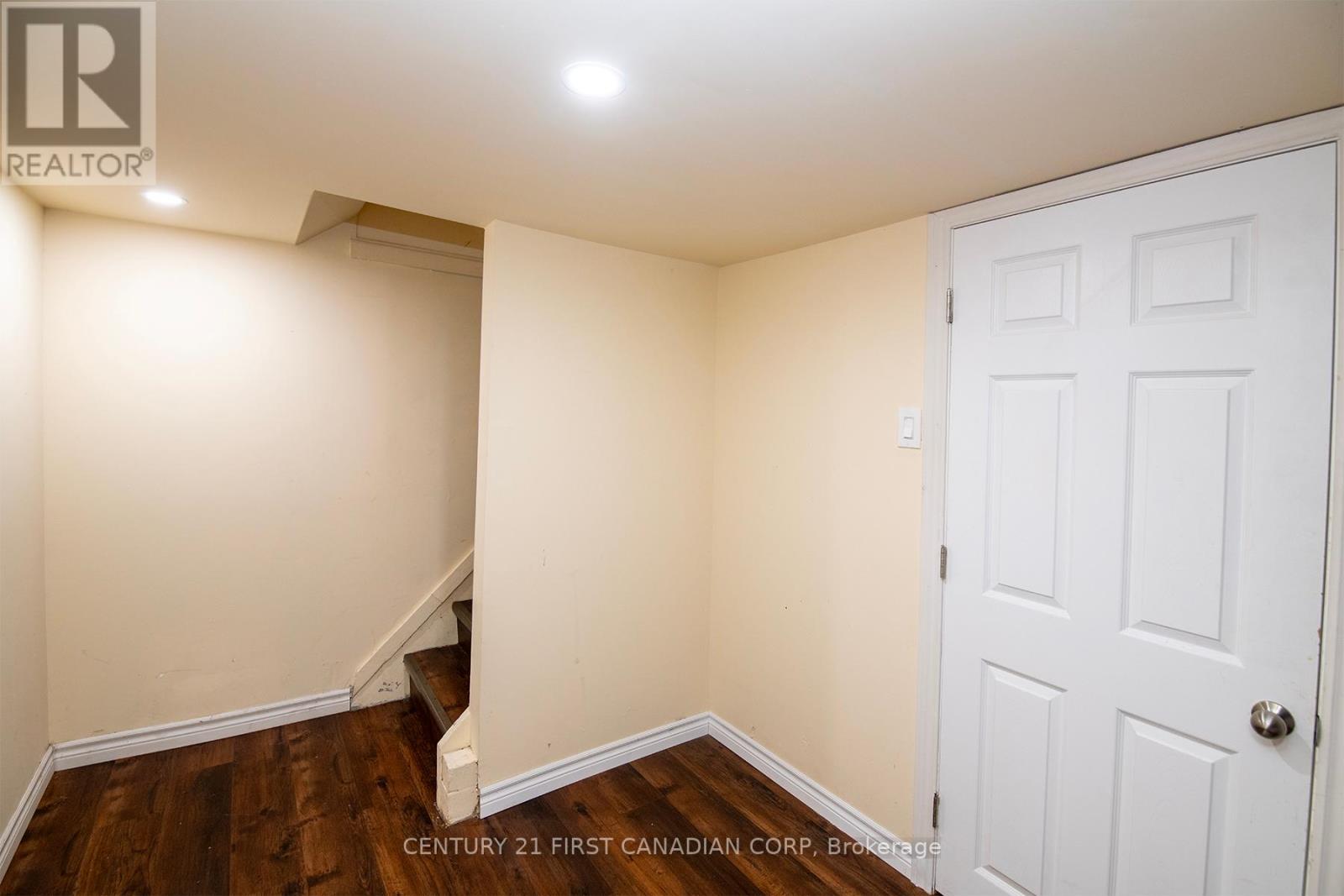 711 Alanbrook Street S, London South (South O), Ontario  N6J 3B5 - Photo 31 - X12447973