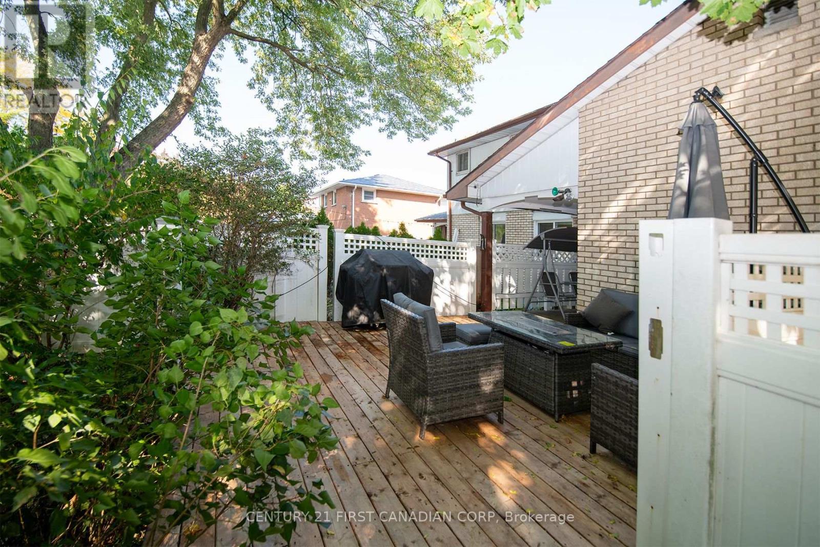 711 Alanbrook Street S, London South (South O), Ontario  N6J 3B5 - Photo 43 - X12447973