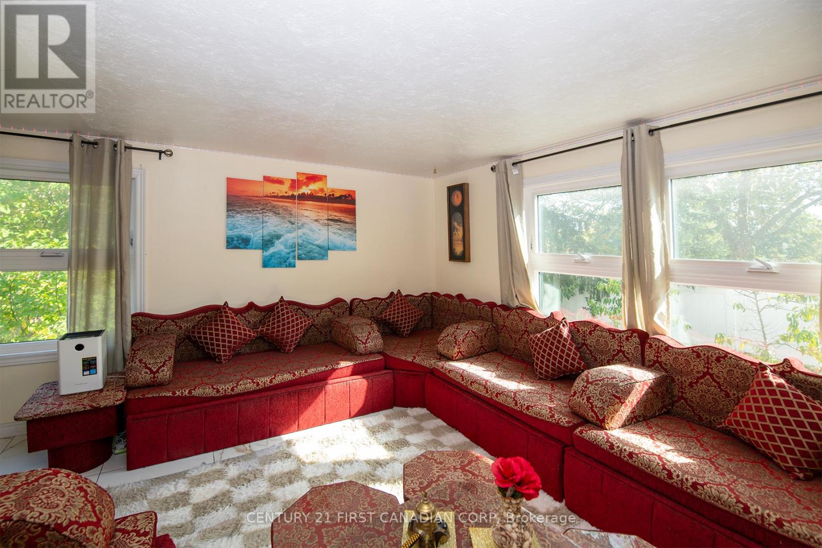 711 Alanbrook Street S, London South (South O), Ontario  N6J 3B5 - Photo 5 - X12447973