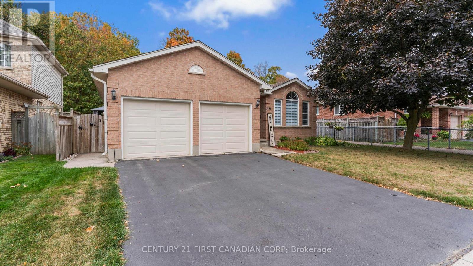39 Yarmouth Drive, London East, Ontario  N5V 4T8 - Photo 1 - X12452728