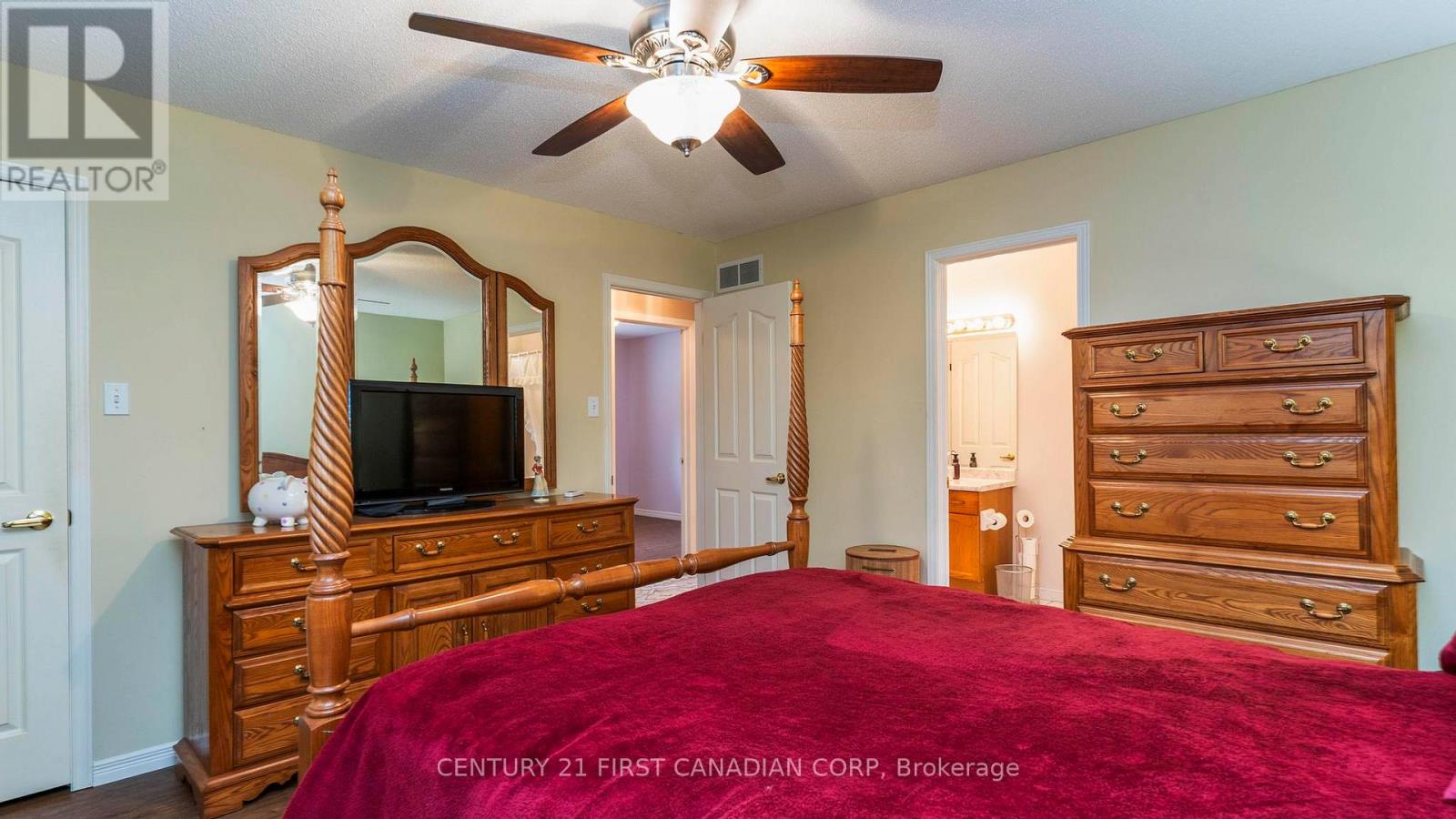 39 Yarmouth Drive, London East, Ontario  N5V 4T8 - Photo 24 - X12452728