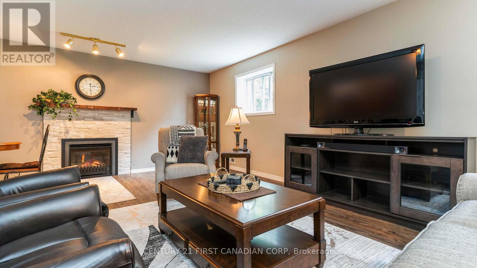 39 Yarmouth Drive, London East, Ontario  N5V 4T8 - Photo 30 - X12452728