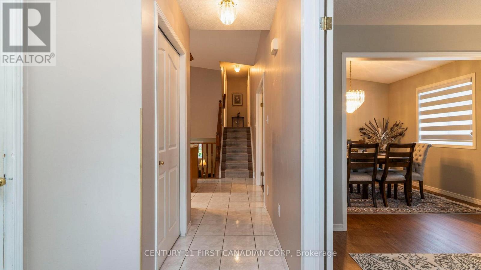 39 Yarmouth Drive, London East, Ontario  N5V 4T8 - Photo 7 - X12452728