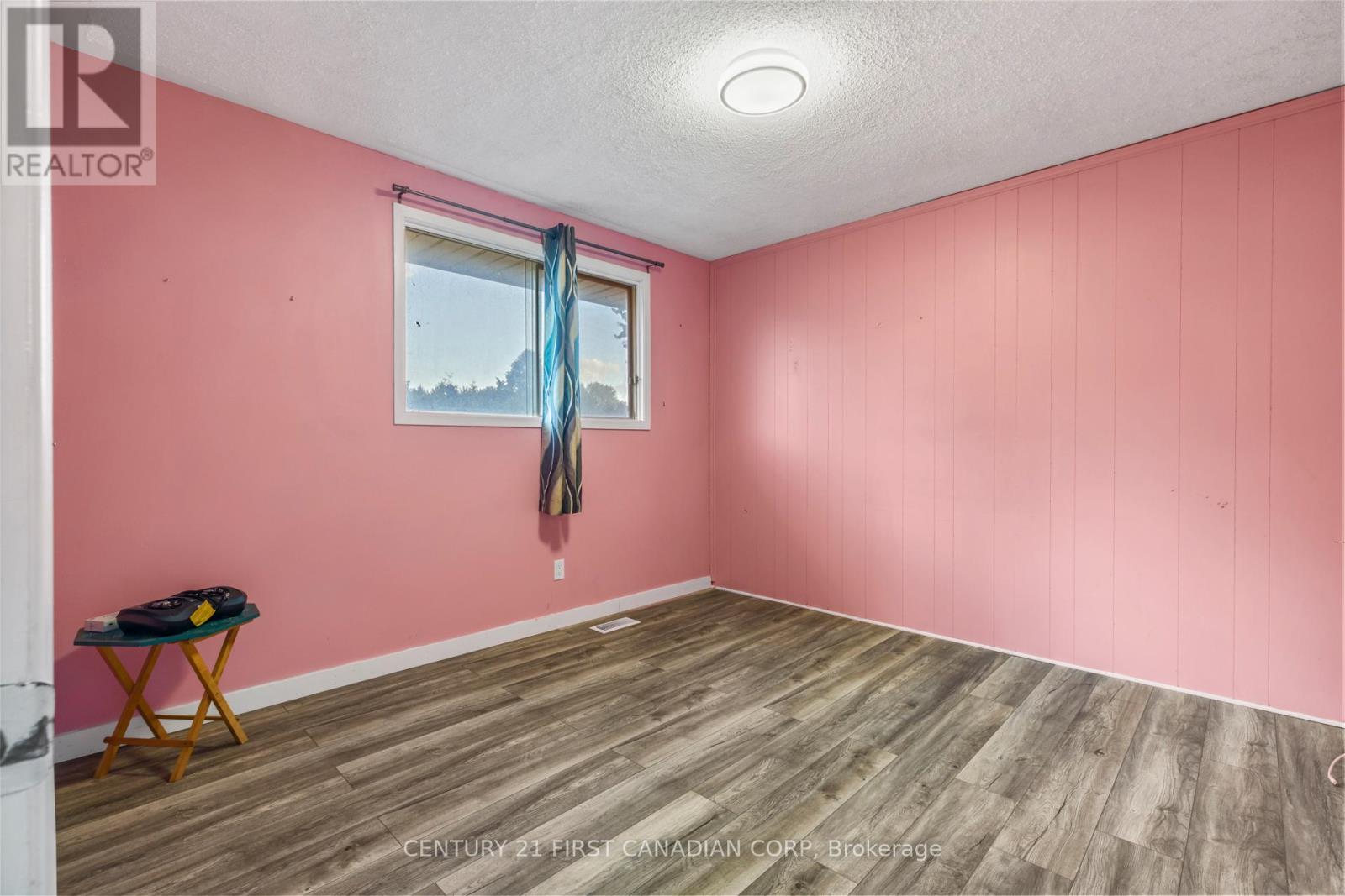 1732 Culver Drive, London East, Ontario  N5V 3G8 - Photo 13 - X12452737