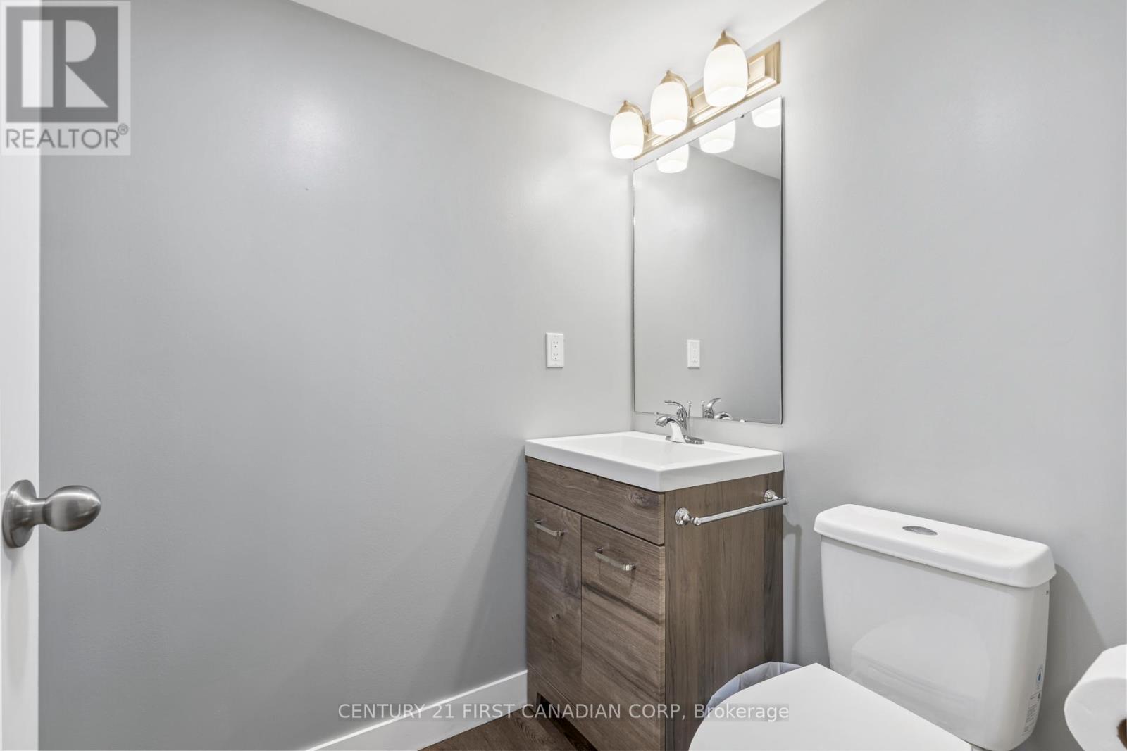 1732 Culver Drive, London East, Ontario  N5V 3G8 - Photo 18 - X12452737