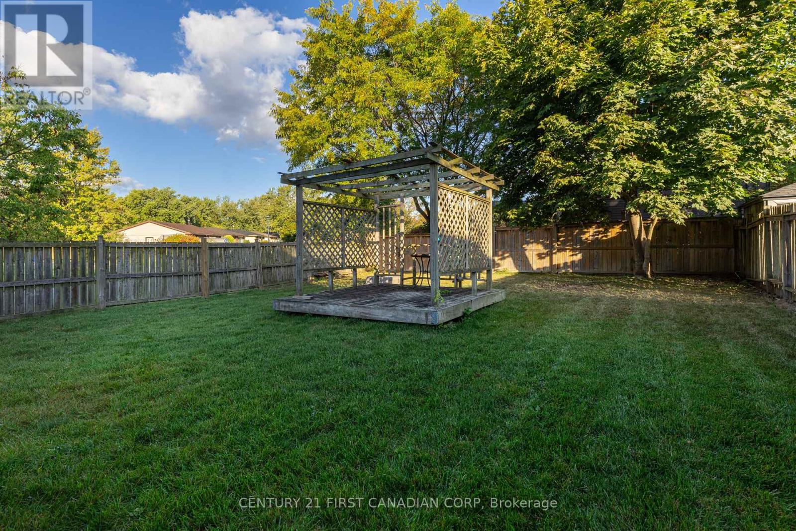 1732 Culver Drive, London East, Ontario  N5V 3G8 - Photo 22 - X12452737
