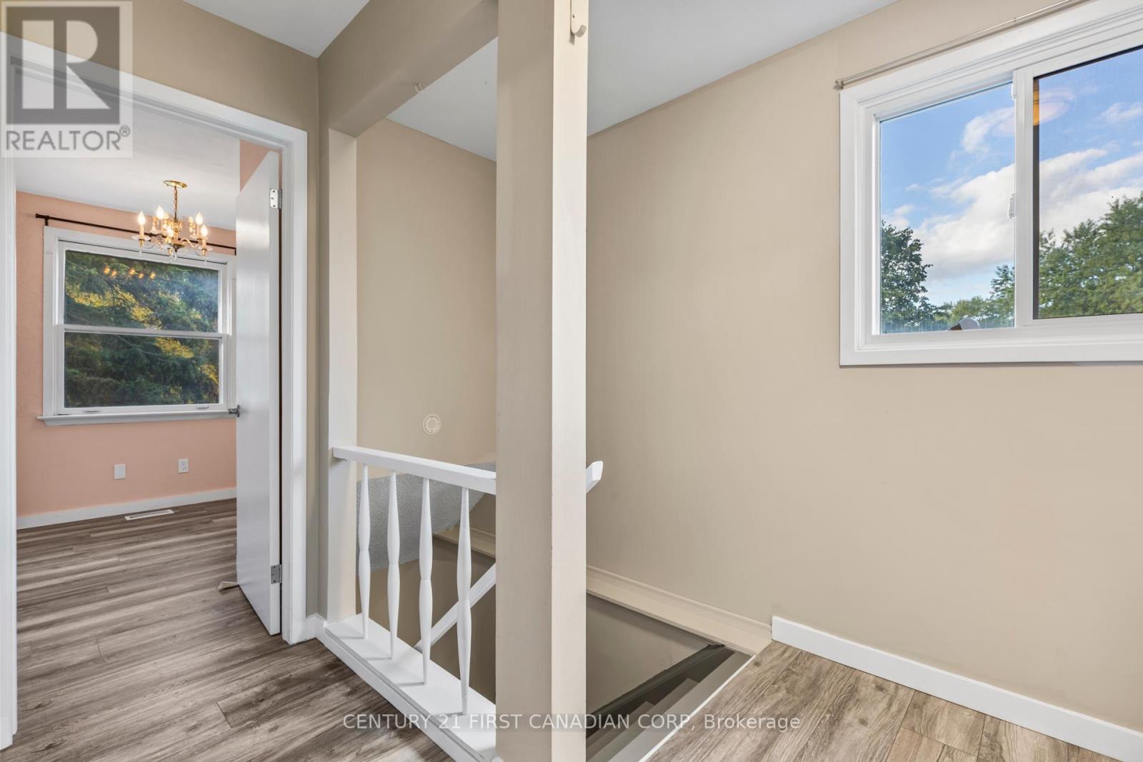 1732 Culver Drive, London East, Ontario  N5V 3G8 - Photo 9 - X12452737