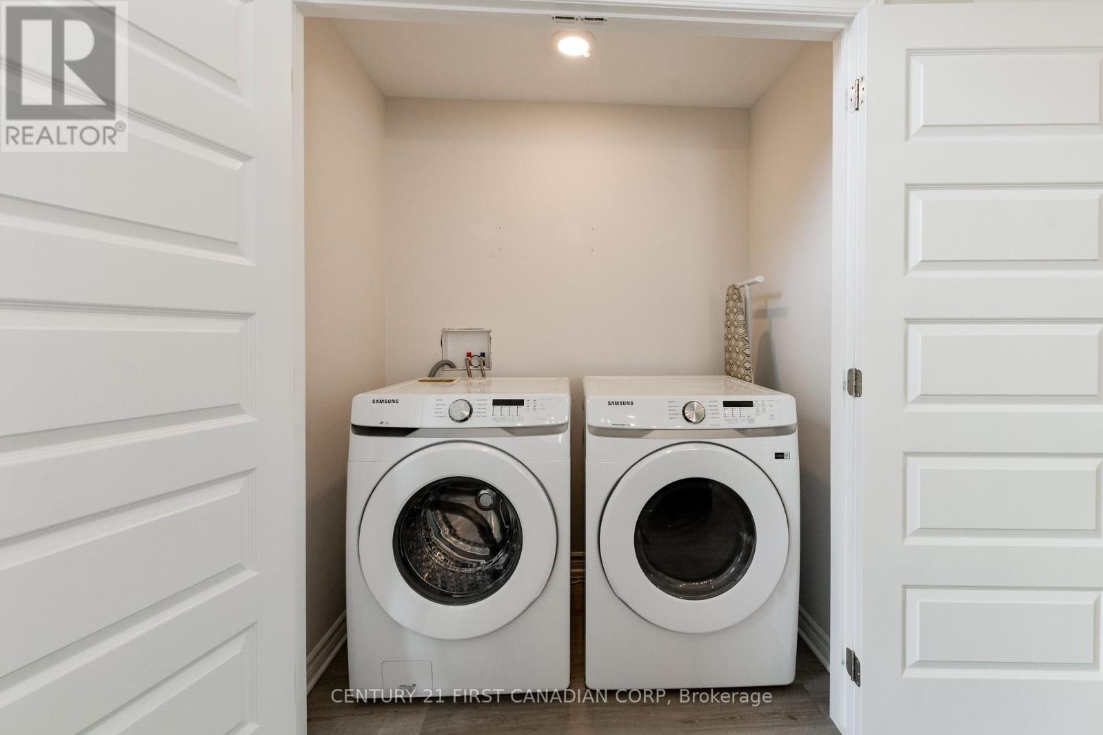 116 Sandcastle Key, Central Elgin, Ontario  N5L 0B5 - Photo 12 - X12452758