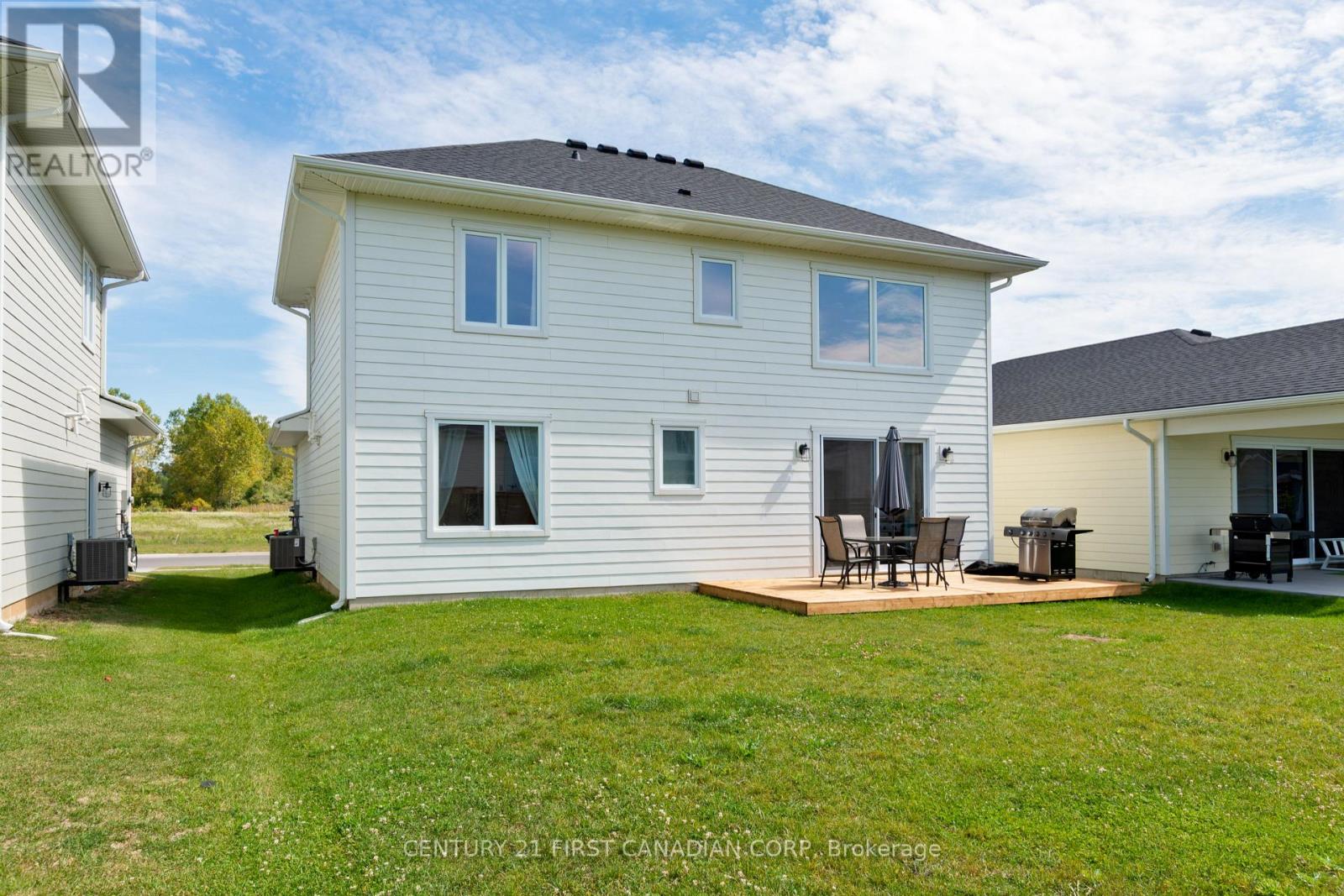 116 Sandcastle Key, Central Elgin, Ontario  N5L 0B5 - Photo 21 - X12452758