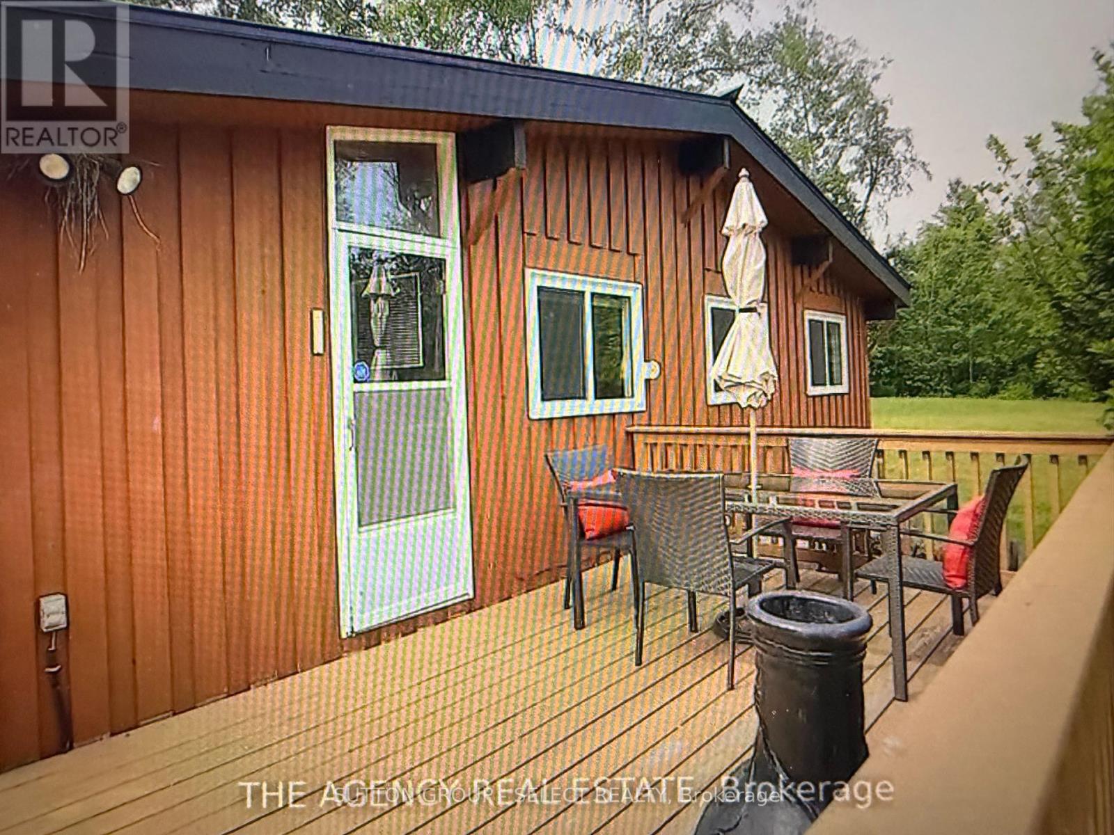 185 Timmons Street, Blue Mountains, Ontario  L9Y 0L2 - Photo 9 - X12452760