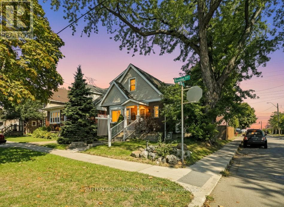 365 Beach Boulevard, Hamilton, Ontario  L8H 6W6 - Photo 1 - X12452593