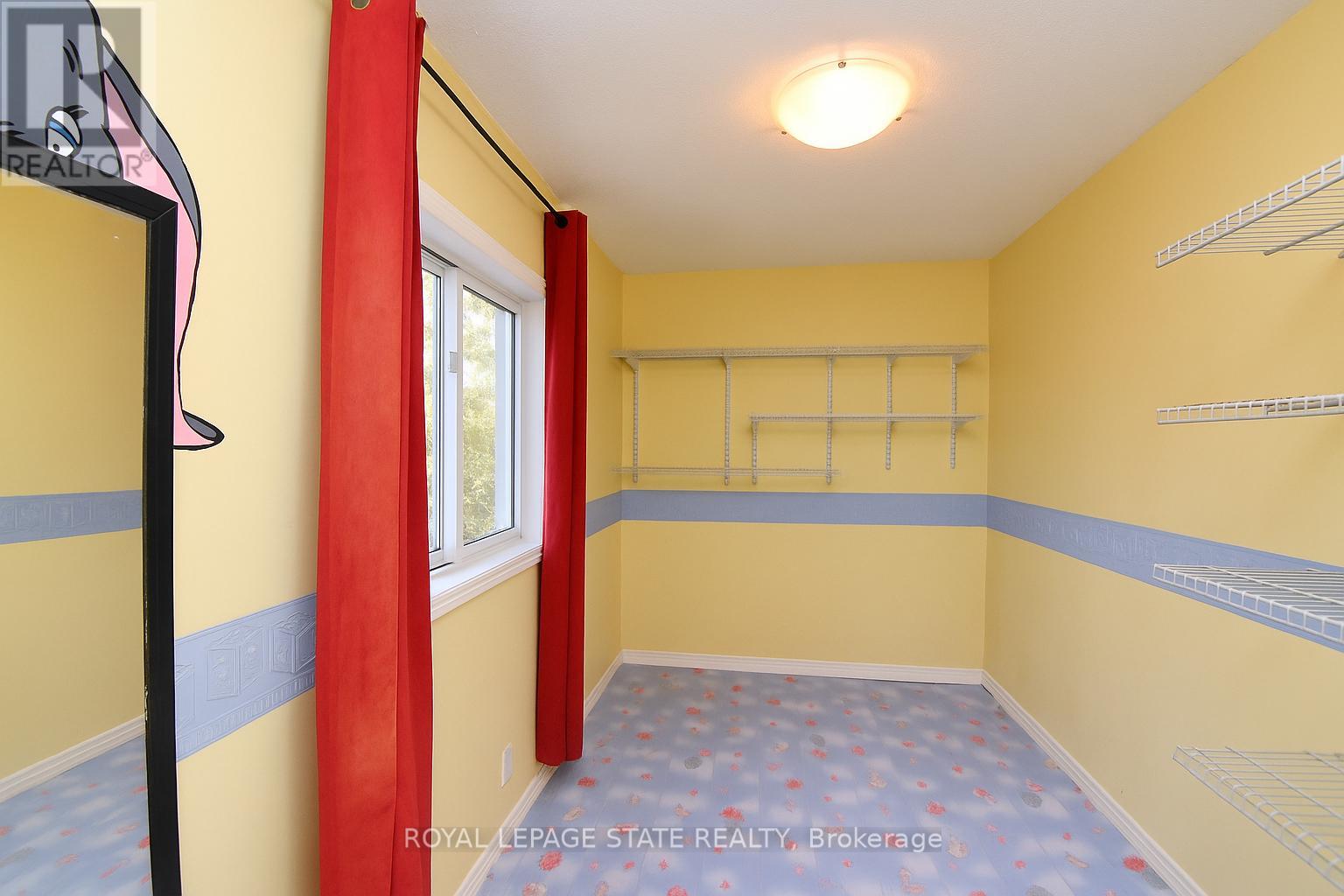 53 Seventh Avenue, Brantford, Ontario  N3S 1B3 - Photo 20 - X12452597