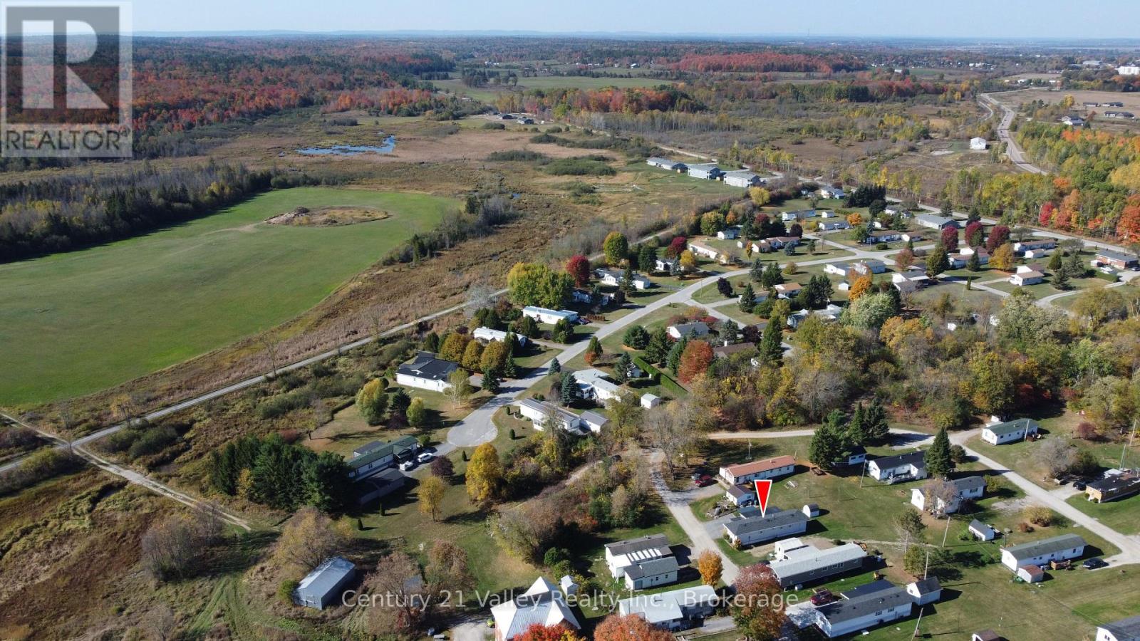 122 Lisa Lane, Horton, Ontario  K7V 0A6 - Photo 39 - X12452742