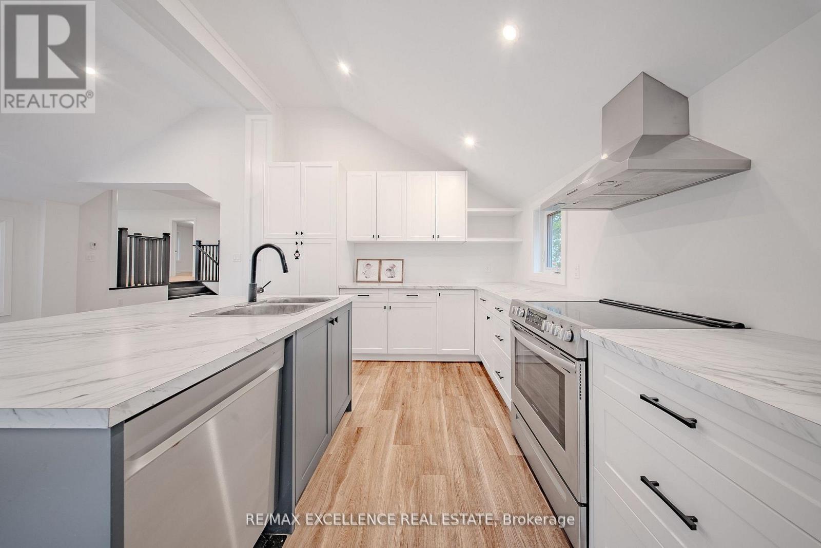 441038 Concession 12-13 Road, East Luther Grand Valley, Ontario  L9W 0Z9 - Photo 11 - X12452099