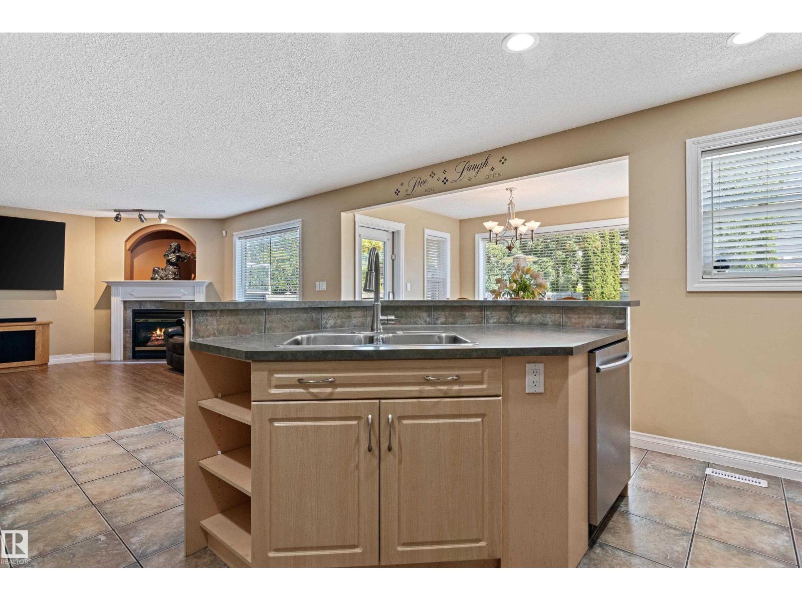 356 Calderon Cr Nw, Edmonton, Alberta  T6V 1R8 - Photo 28 - E4461362