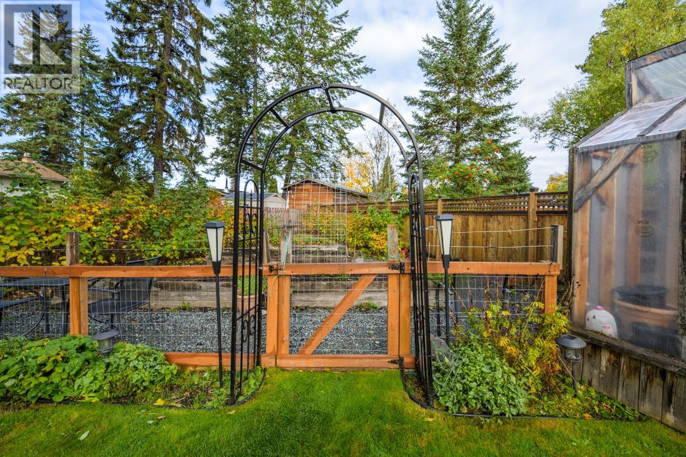 2141 Gregory Place, Prince George, British Columbia  V2K 1C1 - Photo 38 - R3056645