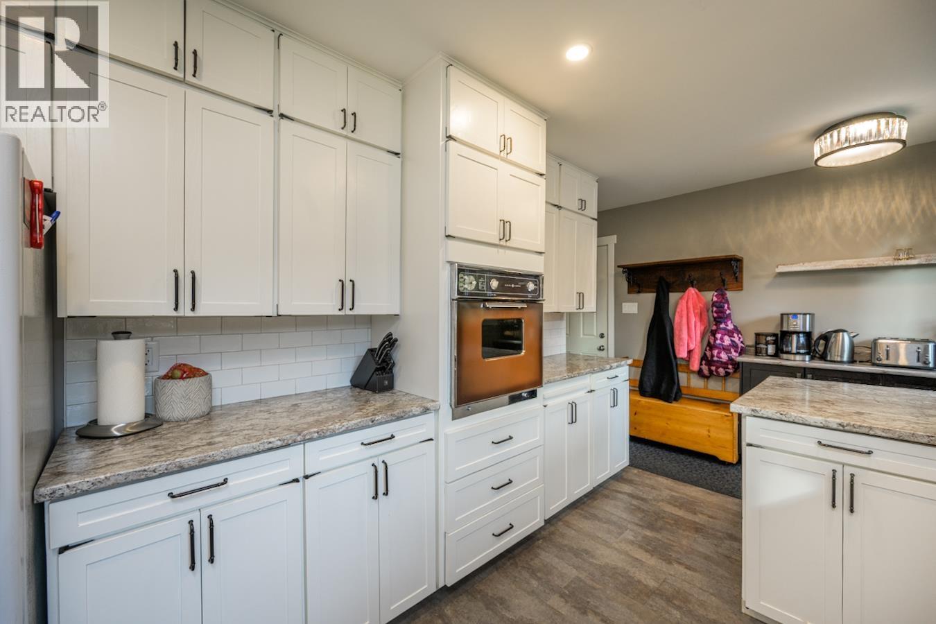 2141 Gregory Place, Prince George, British Columbia  V2K 1C1 - Photo 5 - R3056645