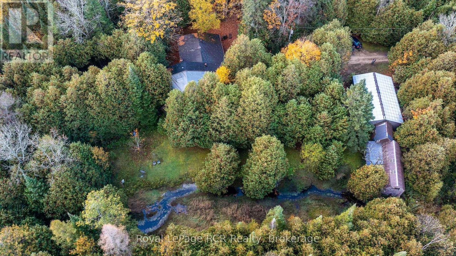 315693 6 Highway, Chatsworth, Ontario  N0H 1G0 - Photo 2 - X12452031