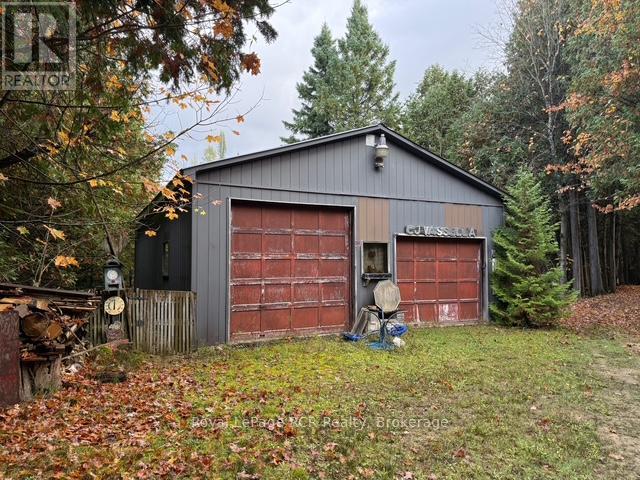 315693 6 Highway, Chatsworth, Ontario  N0H 1G0 - Photo 34 - X12452031