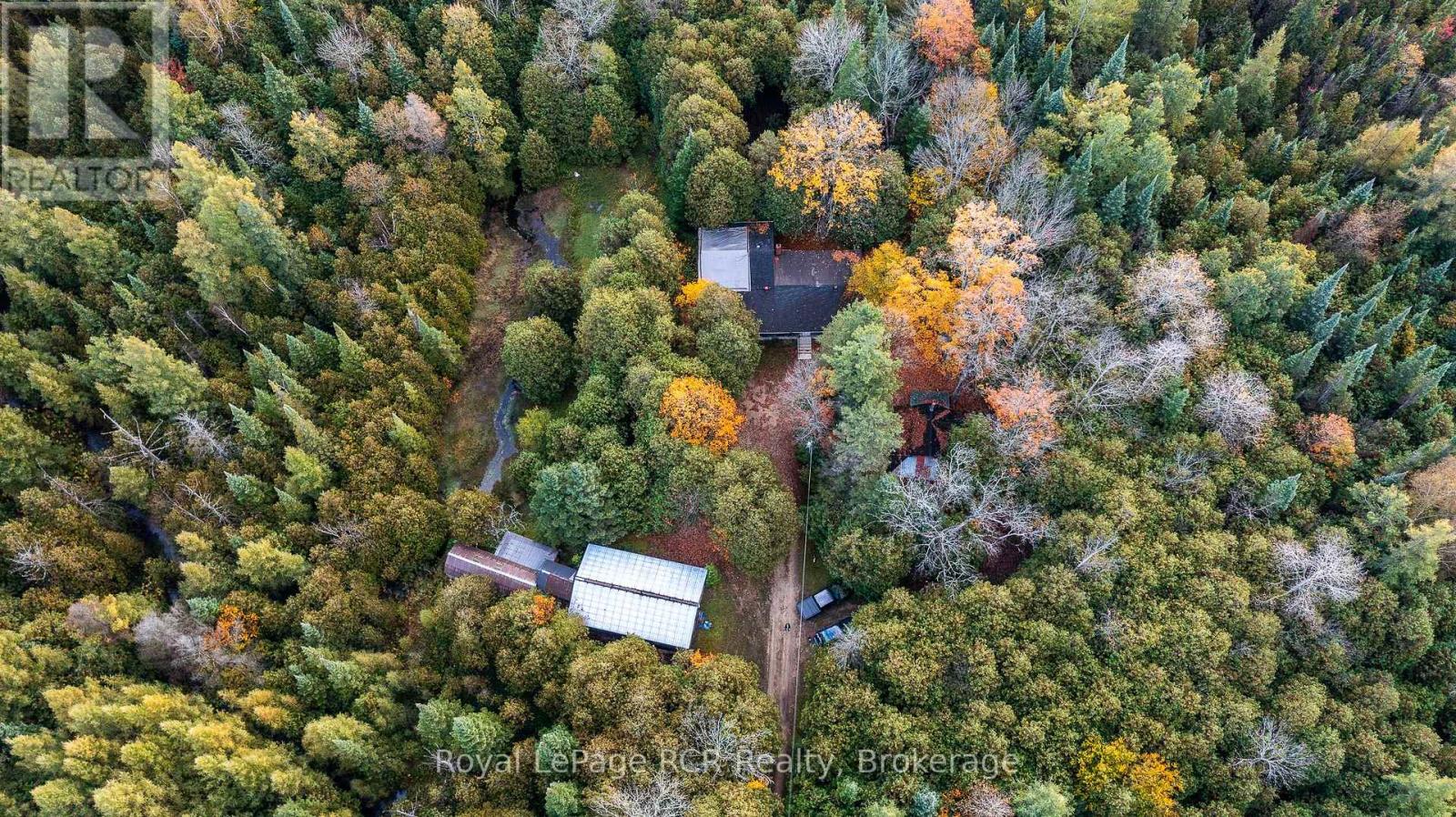 315693 6 Highway, Chatsworth, Ontario  N0H 1G0 - Photo 4 - X12452031