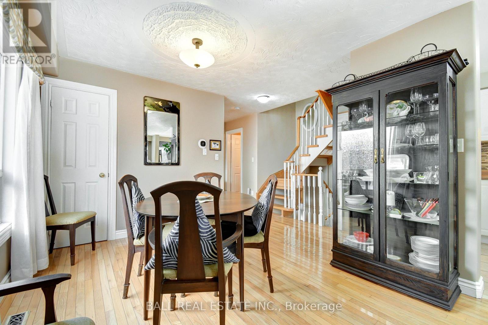 1720 Woodgate Trail, Oshawa, Ontario  L1G 8B4 - Photo 15 - E12452456