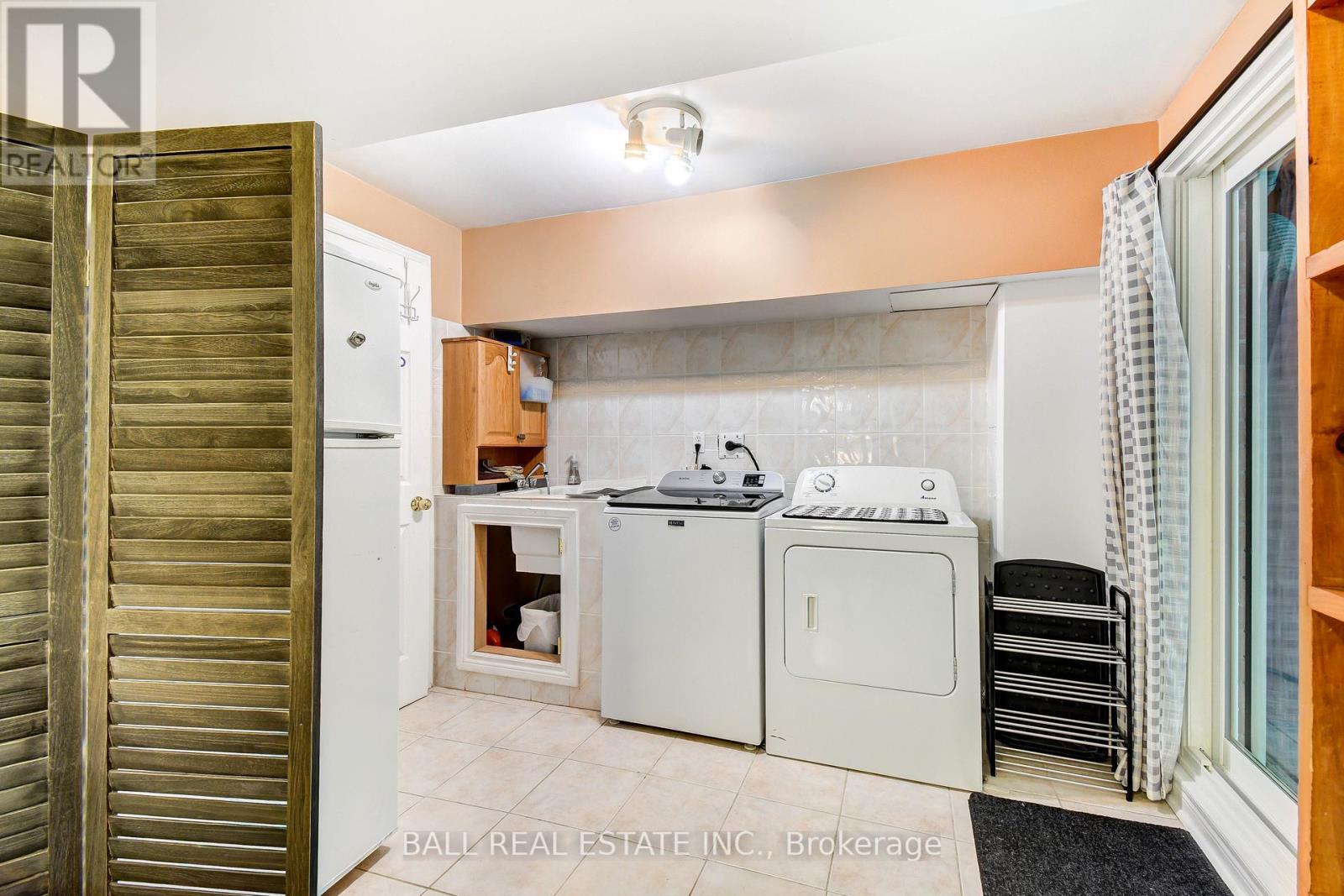 1720 Woodgate Trail, Oshawa, Ontario  L1G 8B4 - Photo 33 - E12452456