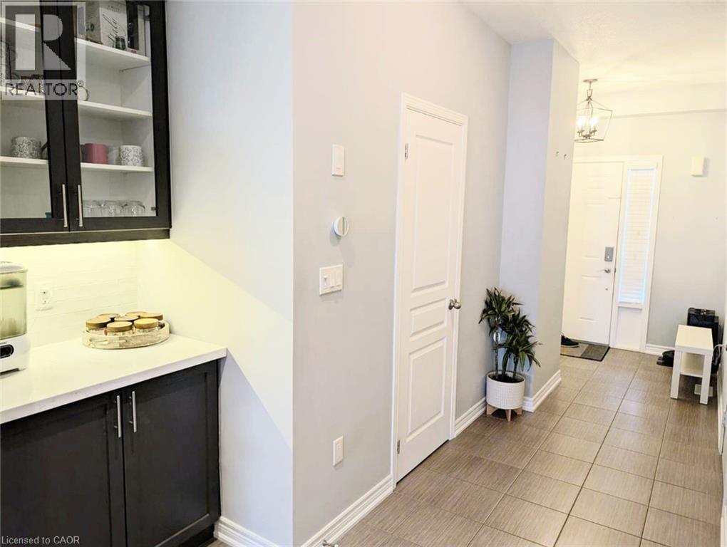 137 Lormont Boulevard, Stoney Creek, Ontario  L8J 0K2 - Photo 9 - 40776533