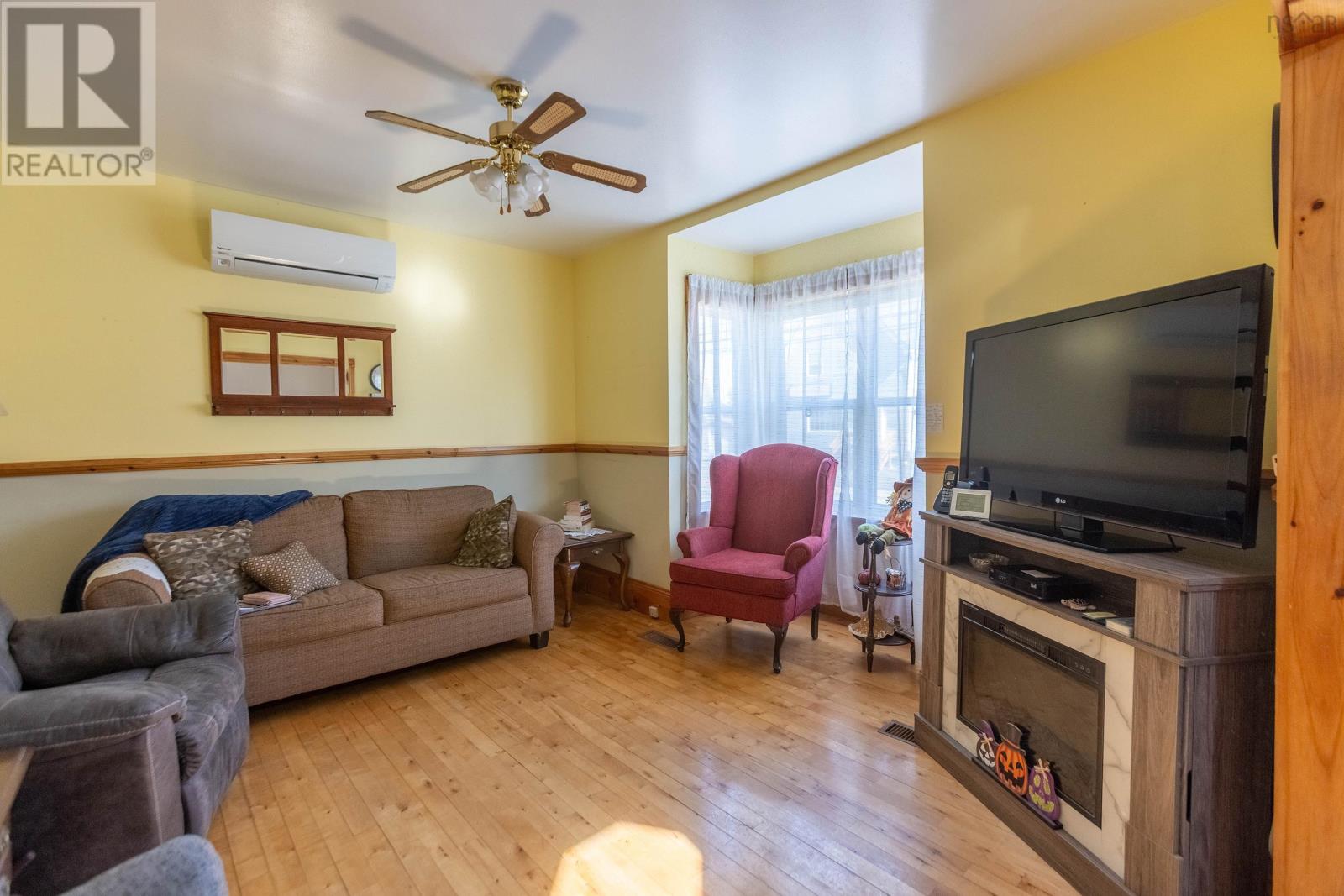 29 South Albion Street, Amherst, Nova Scotia  B4H 2W3 - Photo 11 - 202525460