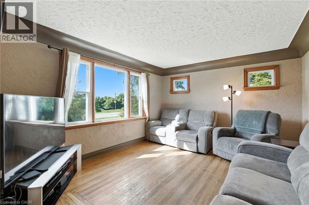 897 Thompson Road E, Waterford, Ontario  N0E 1Y0 - Photo 6 - 40764774