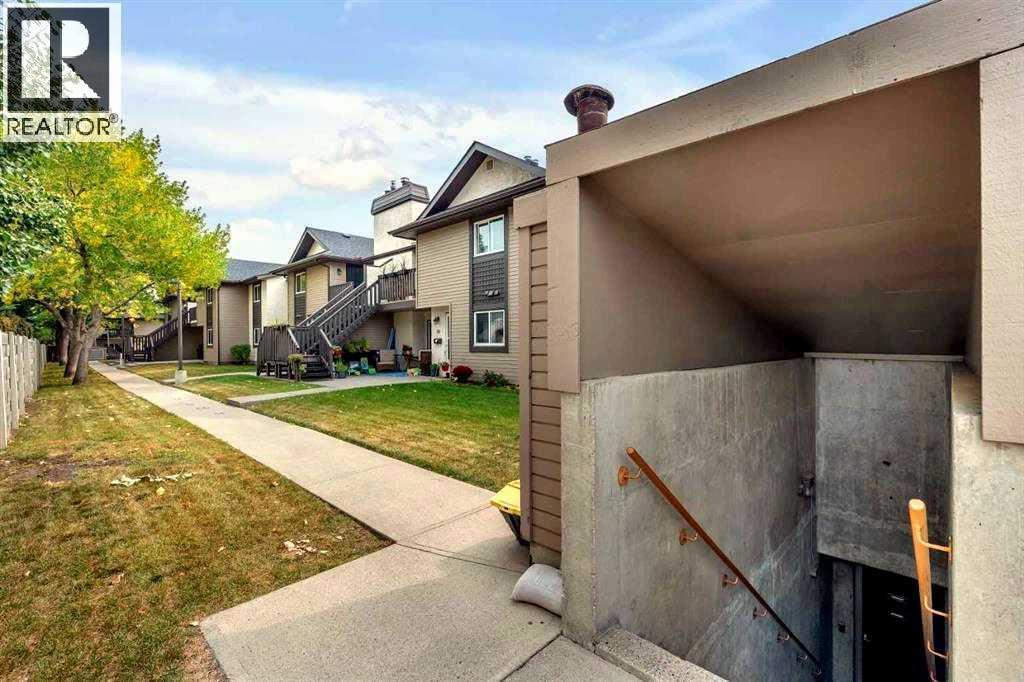 71 Cedar Springs Gardens Sw, Calgary, Alberta  T2W 5J9 - Photo 24 - A2255135