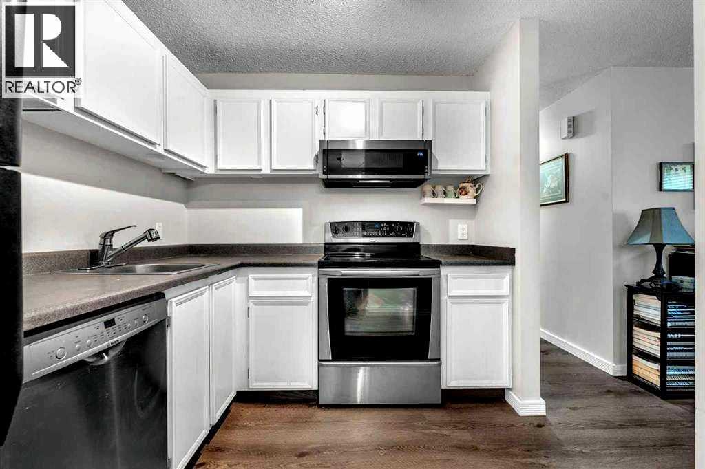 71 Cedar Springs Gardens Sw, Calgary, Alberta  T2W 5J9 - Photo 11 - A2255135