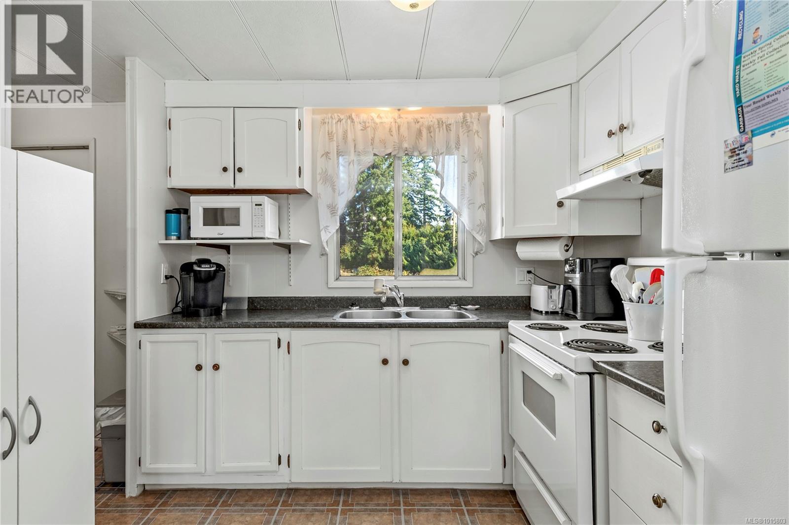 671 Petersen Rd, Campbell River, British Columbia  V9W 3H6 - Photo 10 - 1015803