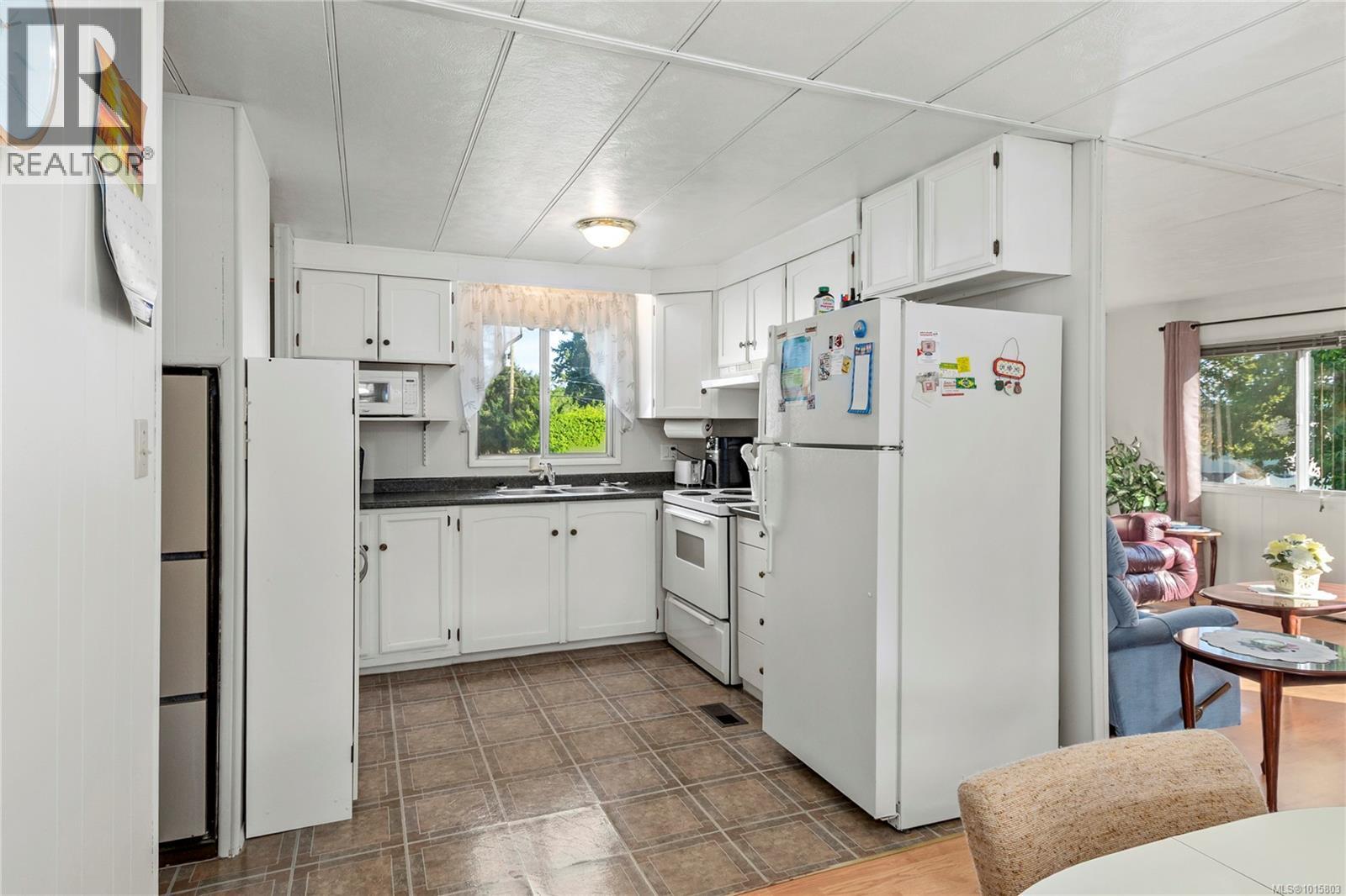 671 Petersen Rd, Campbell River, British Columbia  V9W 3H6 - Photo 11 - 1015803