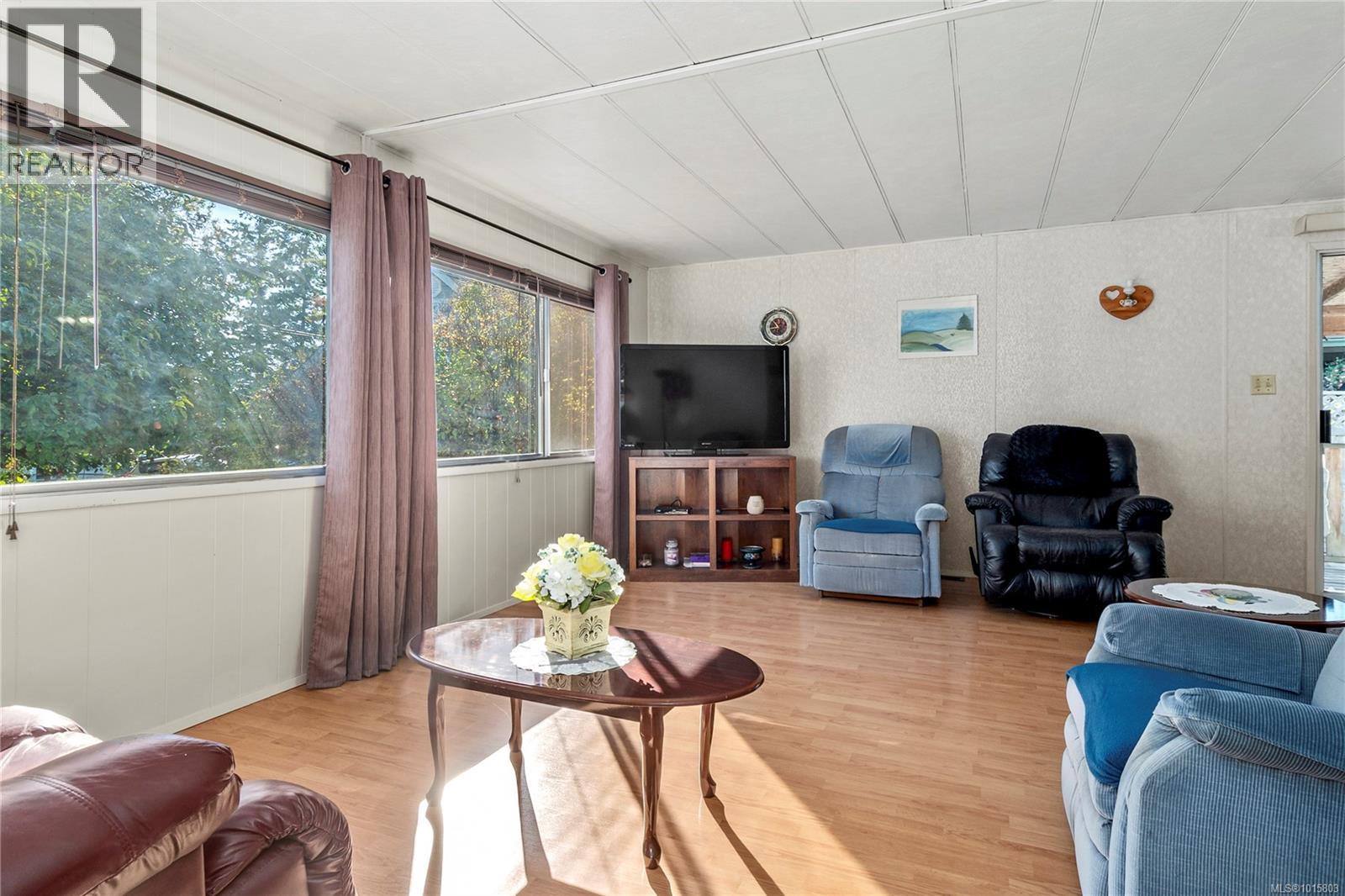 671 Petersen Rd, Campbell River, British Columbia  V9W 3H6 - Photo 3 - 1015803