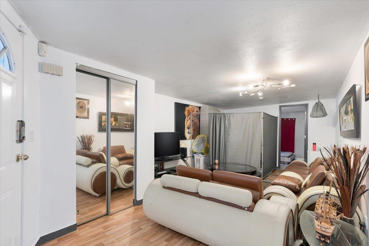 28 8220 King George Boulevard, Surrey, British Columbia  V3W 5C2 - Photo 9 - R3055641