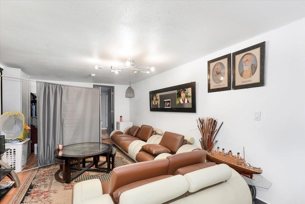 28 8220 King George Boulevard, Surrey, British Columbia  V3W 5C2 - Photo 8 - R3055641