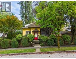 124 SIXTH AVENUE, New Westminster, British Columbia